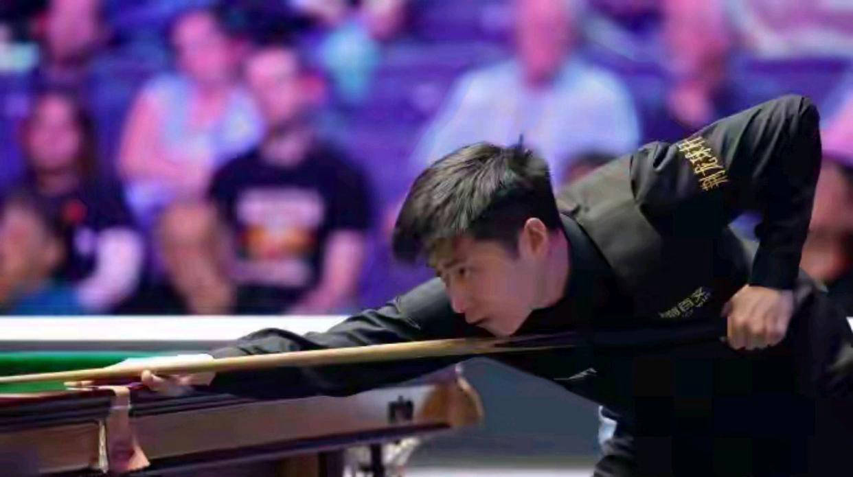 em, 两人将在下, 战术调整逐