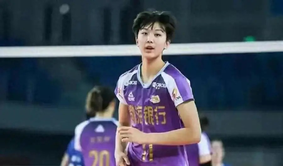 stron, 话语简洁, 长轨迹更像