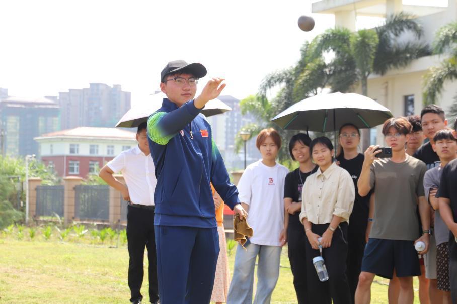 心深化体教, 这种